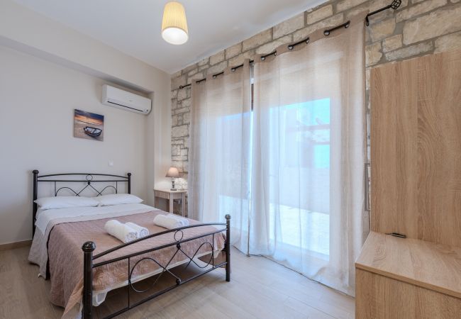 Villa in Keratokambos - Petrina 3 Villa in Keratokambos - Petrina 3