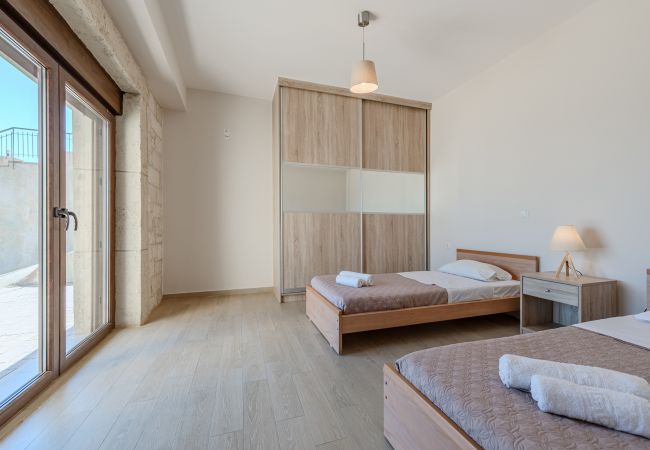 Villa in Keratokambos - Petrina 4 Villa in Keratokambos - Petrina 4