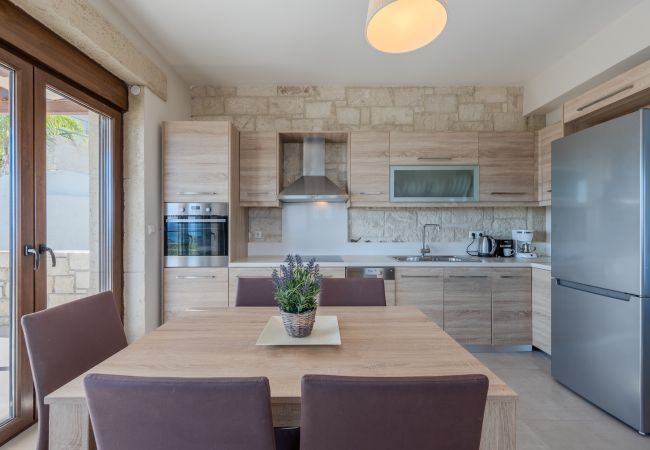 Villa in Keratokambos - Petrina 4 Villa in Keratokambos - Petrina 4