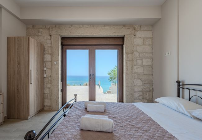 Villa in Keratokambos - Petrina 4 Villa in Keratokambos - Petrina 4