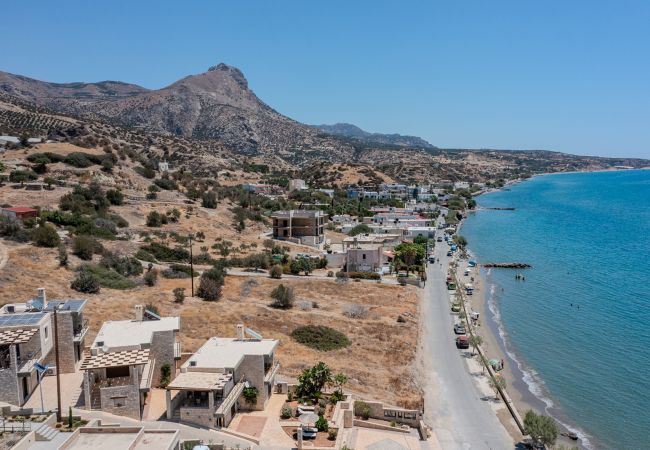 Villa in Keratokambos - Petrina 4 Villa in Keratokambos - Petrina 4