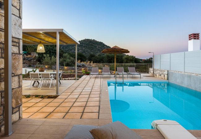 Villa in Bali - Lemoni Villa Villa in Bali - Lemoni Villa