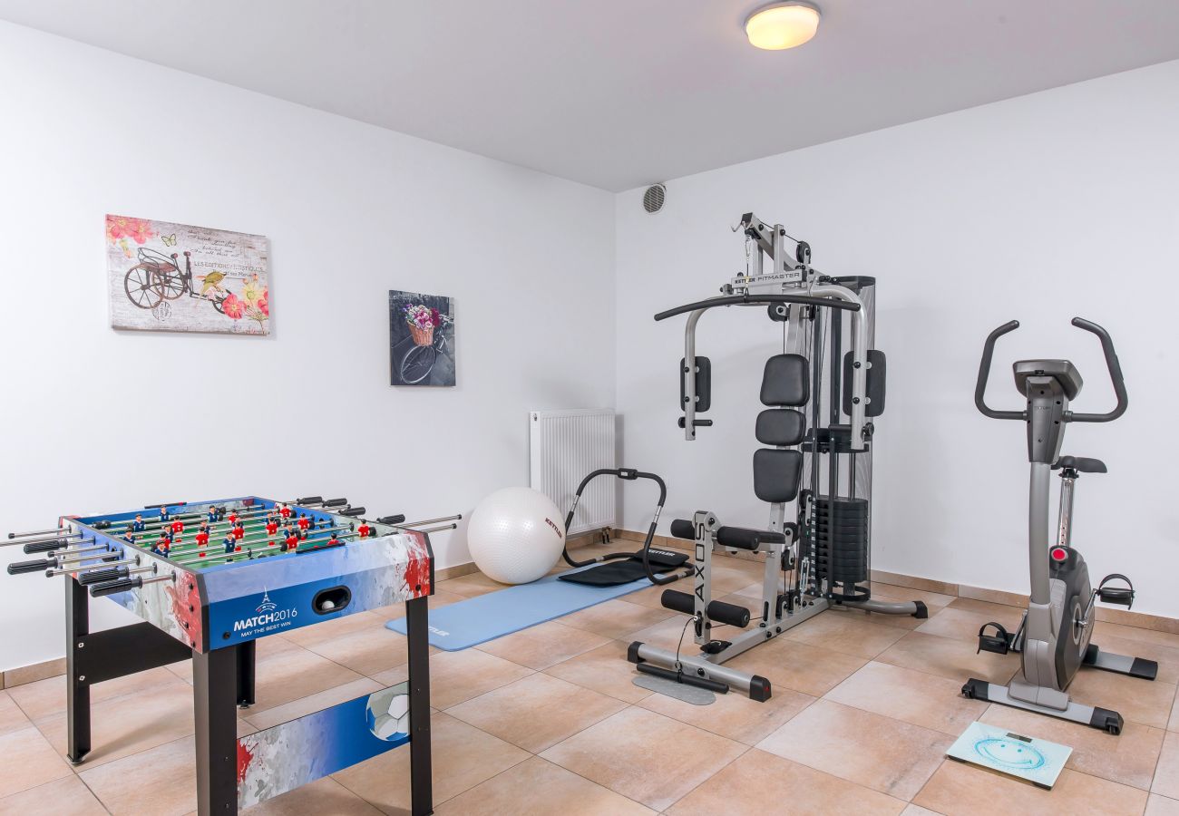 Villa in Kato Gouves - Aphrodite beachfront villa-on the Waves Villa in Kato Gouves - Aphrodite beachfront villa-on the Waves