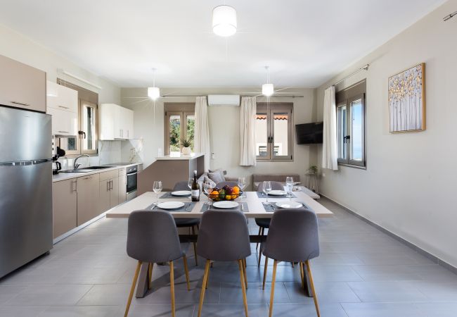 Villa in Maroulas - Elea Gold Villa in Maroulas - Elea Gold