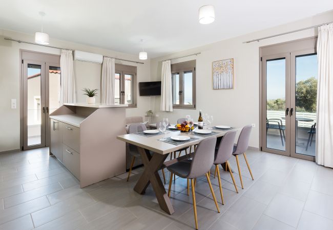 Villa in Maroulas - Elea Gold Villa in Maroulas - Elea Gold