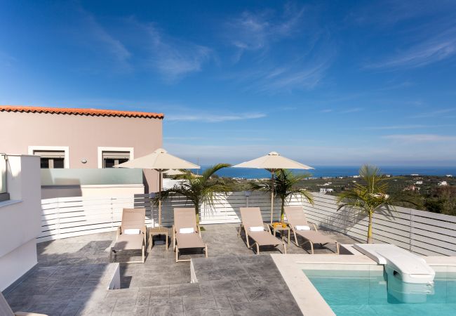 Villa in Maroulas - Elea Gold Villa in Maroulas - Elea Gold