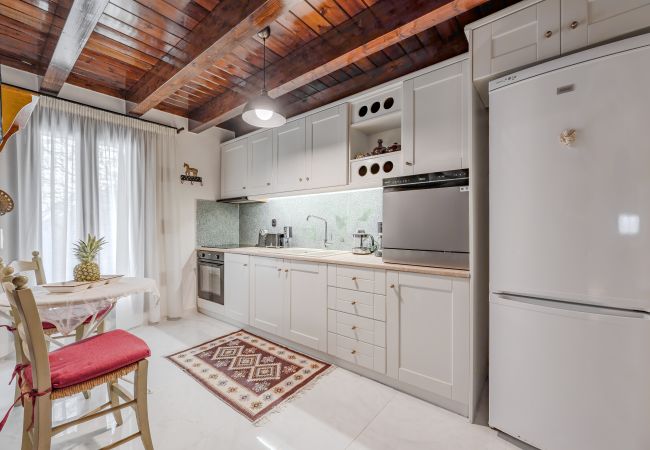 Villa in Amari - Evergreen Villa in Amari - Evergreen