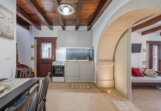 Villa in Amari - Evergreen Villa in Amari - Evergreen