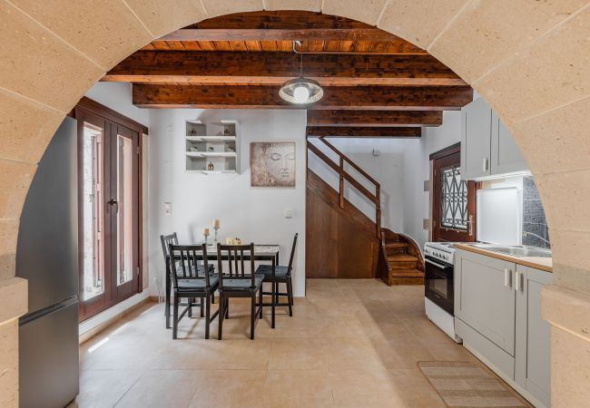 Villa in Amari - Evergreen Villa in Amari - Evergreen