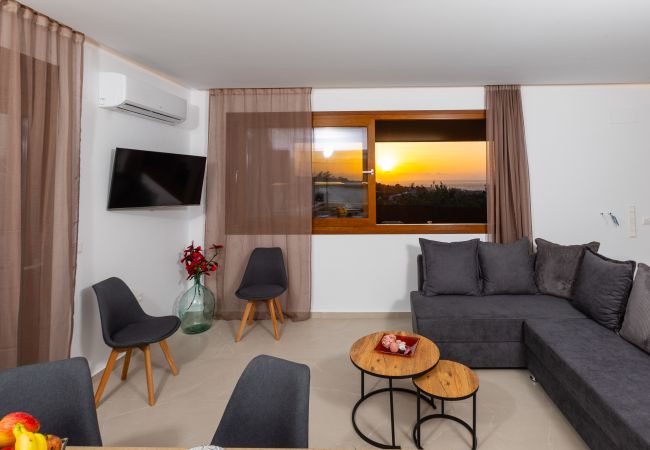 Apartment in Pigianos Kampos - Olivia Apartment in Pigianos Kampos - Olivia
