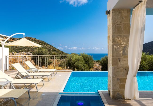 Villa in Bali - Sugar Premium Villa Villa in Bali - Sugar Premium Villa