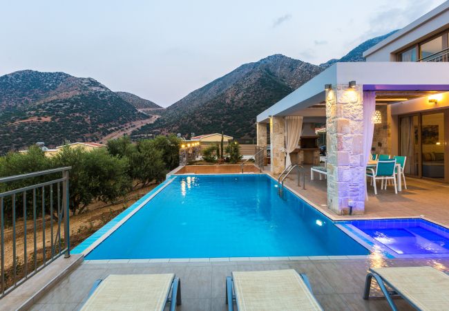 Villa in Bali - Sugar Premium Villa Villa in Bali - Sugar Premium Villa