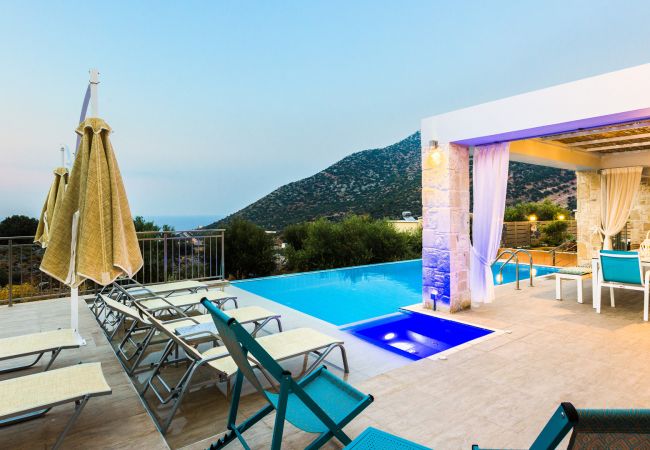 Villa in Bali - Sugar Premium Villa Villa in Bali - Sugar Premium Villa