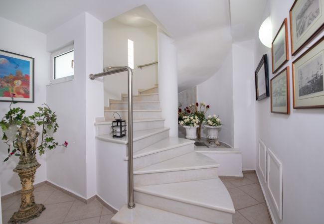 Villa in Akrotiri - Villa Plumeria Flower Villa in Akrotiri - Villa Plumeria Flower