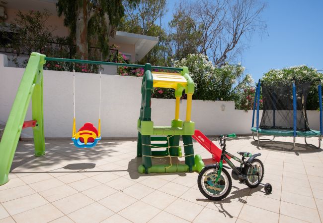 Villa in Akrotiri - Villa Plumeria Flower Villa in Akrotiri - Villa Plumeria Flower