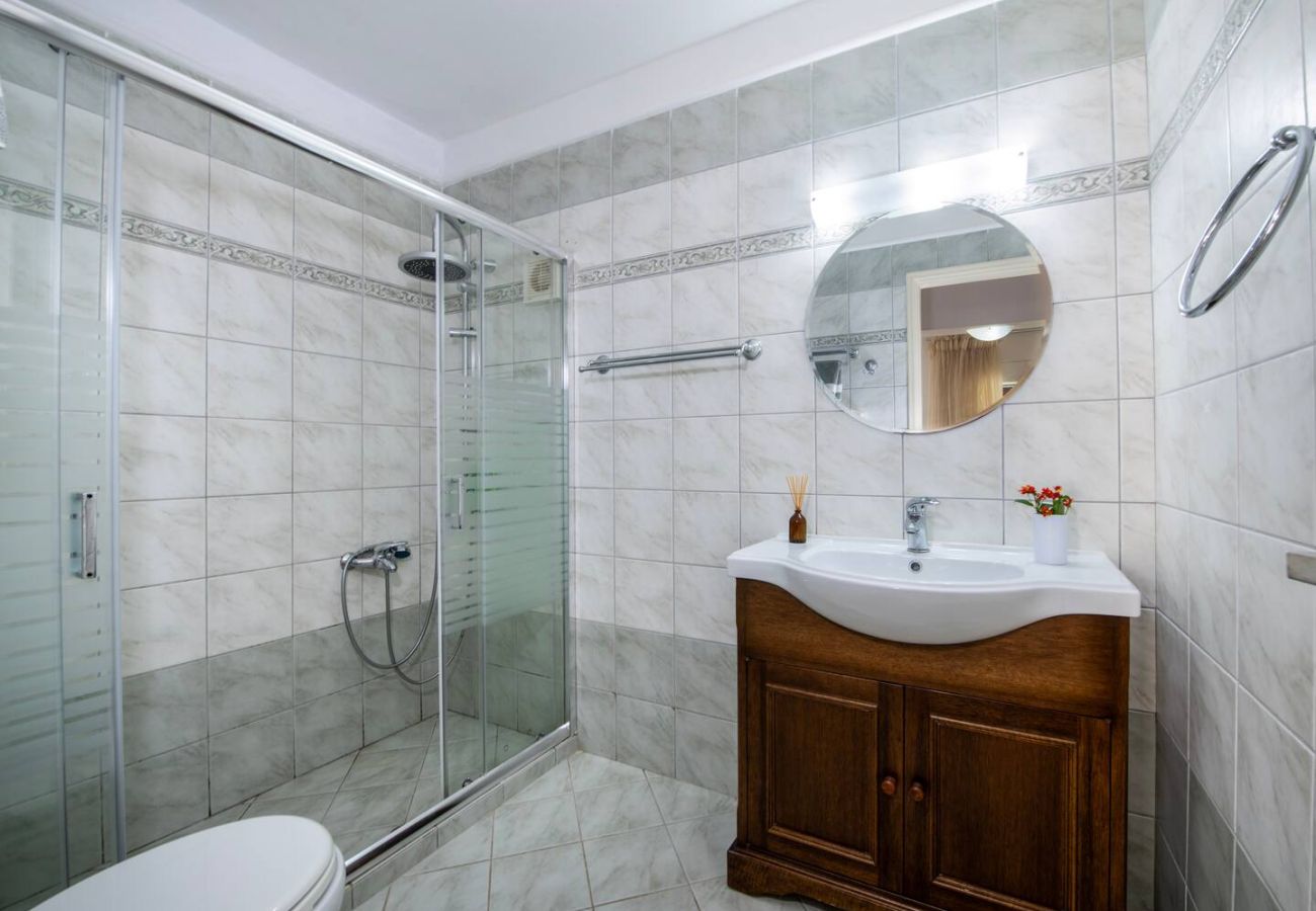 Villa in Akrotiri - Villa Plumeria Flower Villa in Akrotiri - Villa Plumeria Flower